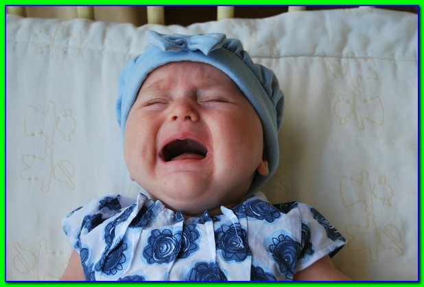 cara menenangkan bayi menangis
